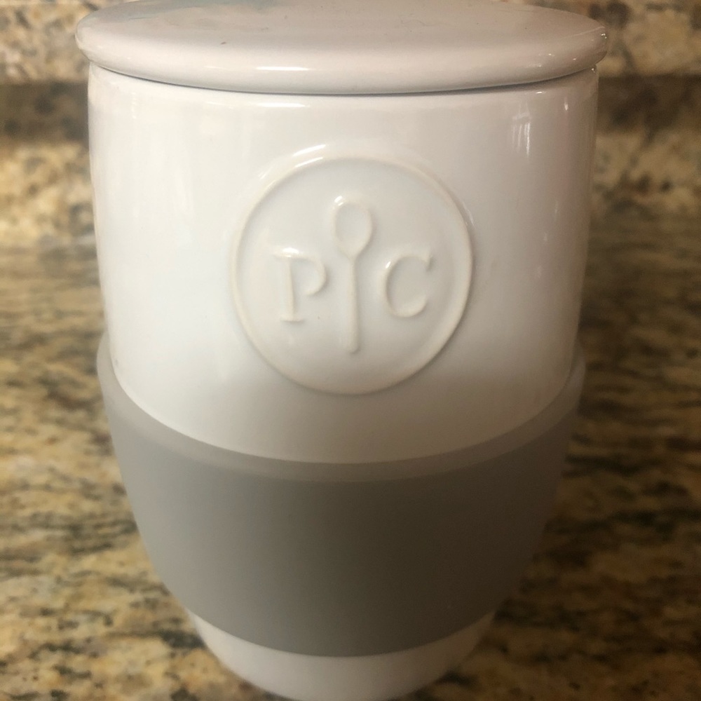 Pampered Chef Ceramic Egg Cooker